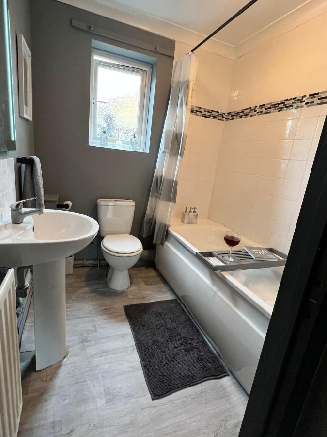 Lovely, Two Bedroom Apartment Central Location London Eksteriør billede